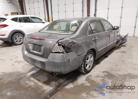 2006 Honda Accord 2.4 Ex from USA, damaged, VIN 1HGCM56756A096554